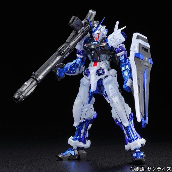 Rg 1 144 ガンダムアストレイ ブルーフレーム メッキver 商品情報 The Gundam Base ガンダムベース公式サイト