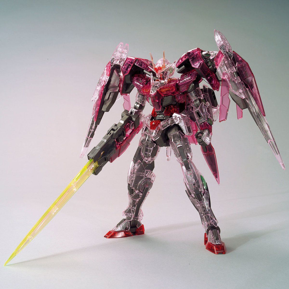 MG 1/100 ガンダムベース限定 トランザムライザー [クリアカラー ...