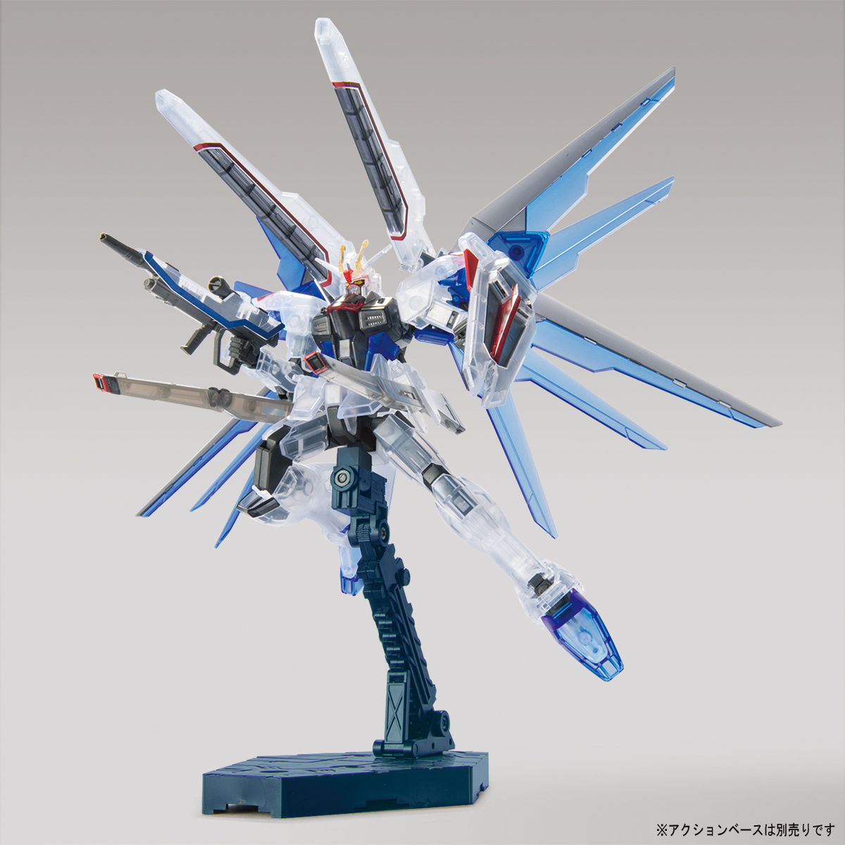 ライジングフリーダムガンダムHGクリアカラー 劇場限定 - コミック、アニメ