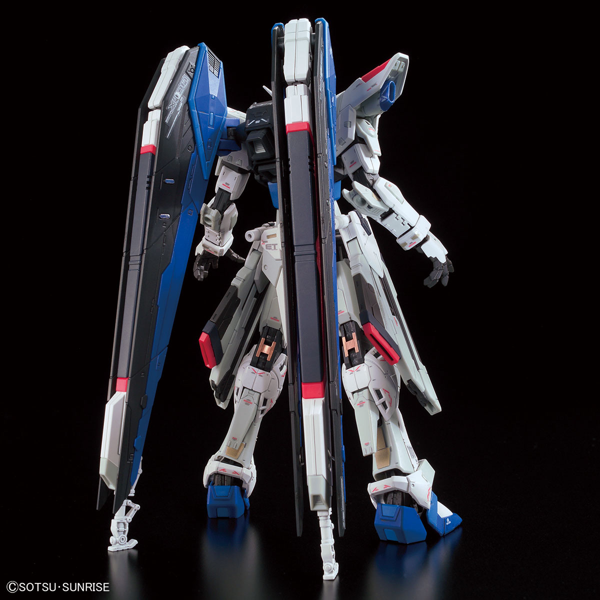 WEB限定カラー ガンダムベース 1/144 RG 上海限定 Ver.GCP フリーダム 