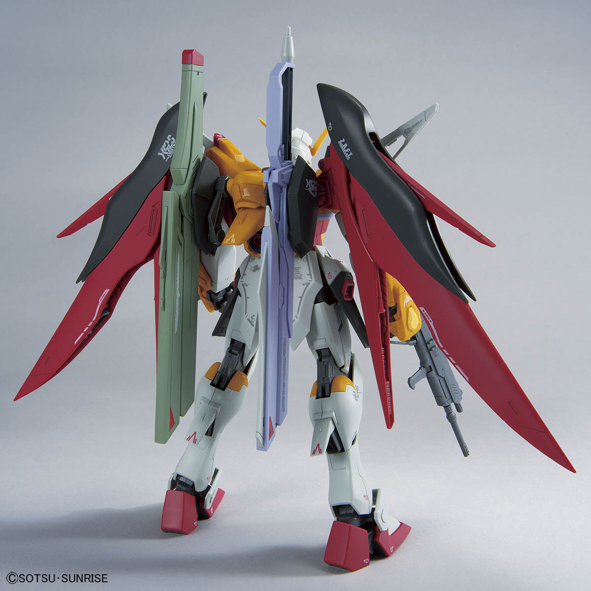 MG 1/100 ガンダムベース限定 デスティニーガンダム (ハイネ専用機) − 商品情報｜THE GUNDAM BASE - ガンダムベース公式サイト