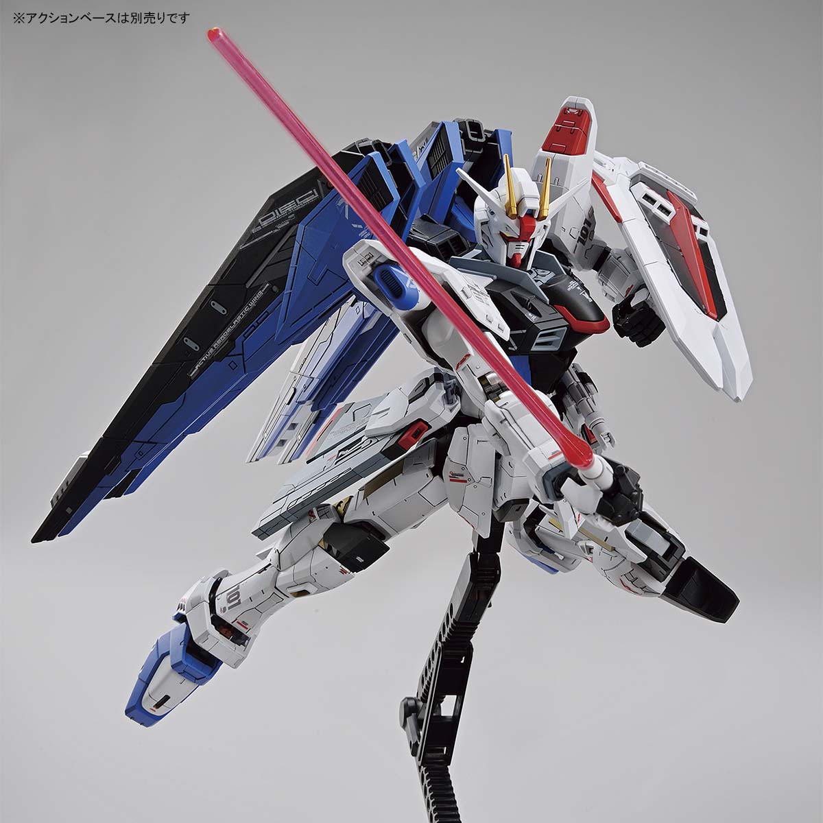 フルメカニクス 1/100 ガンダムベース限定 ZGMF-X10A フリーダム