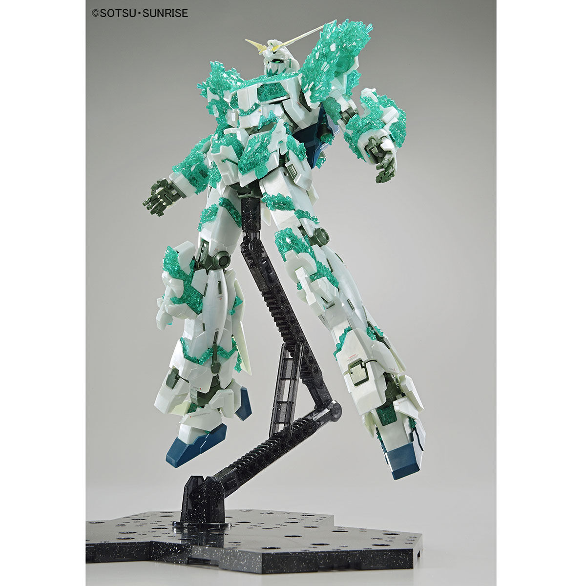 MG 1/100 ガンダムベース限定 ユニコーンガンダム(光の結晶体) − 商品