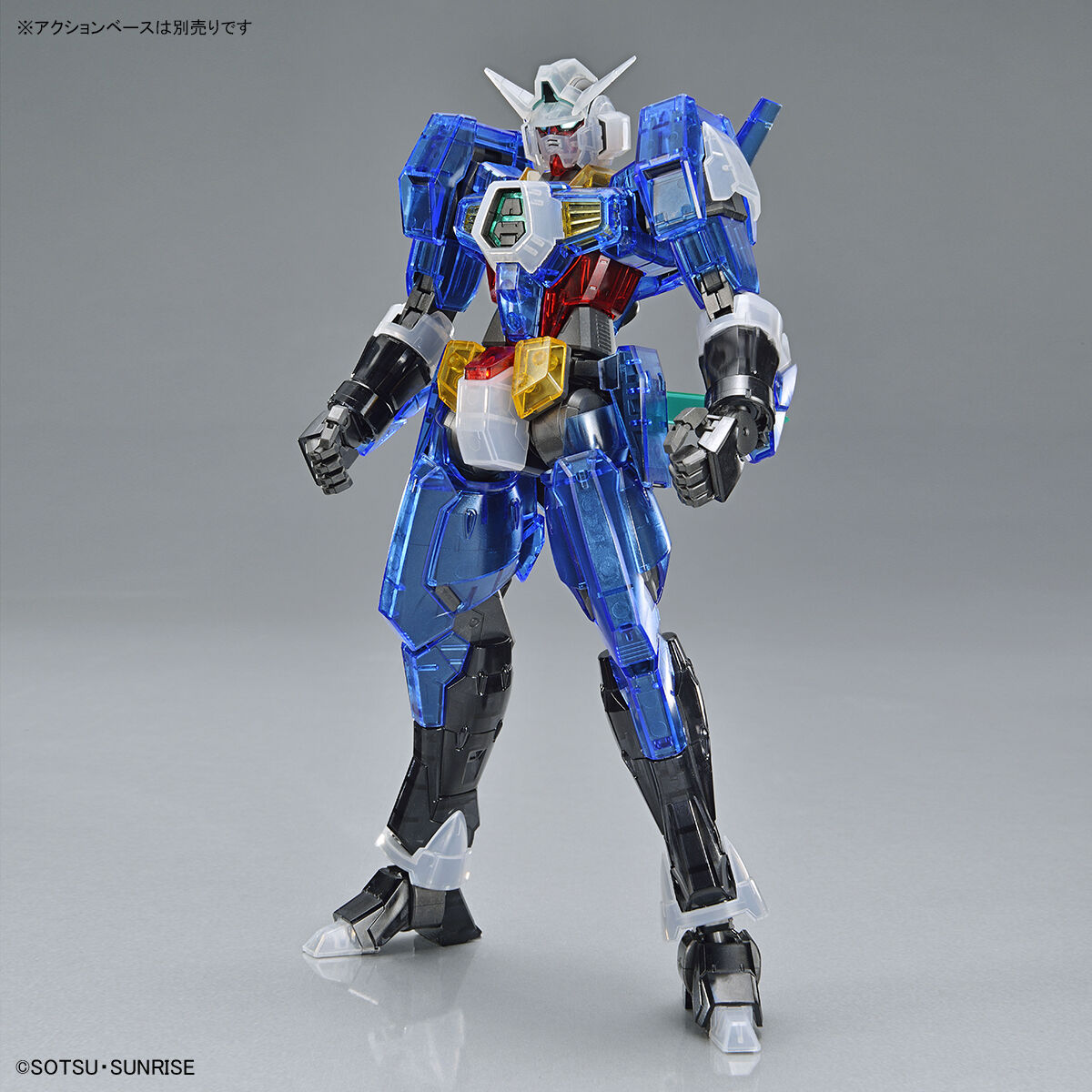 ガンダムベース限定 MG 1/100 ガンダムAGE-1 ウェアシステムセット(クリアカラー) 機動戦士ガンダムAGE(エイジ) プラモデル(5063429) バンダイスピリッツ型番