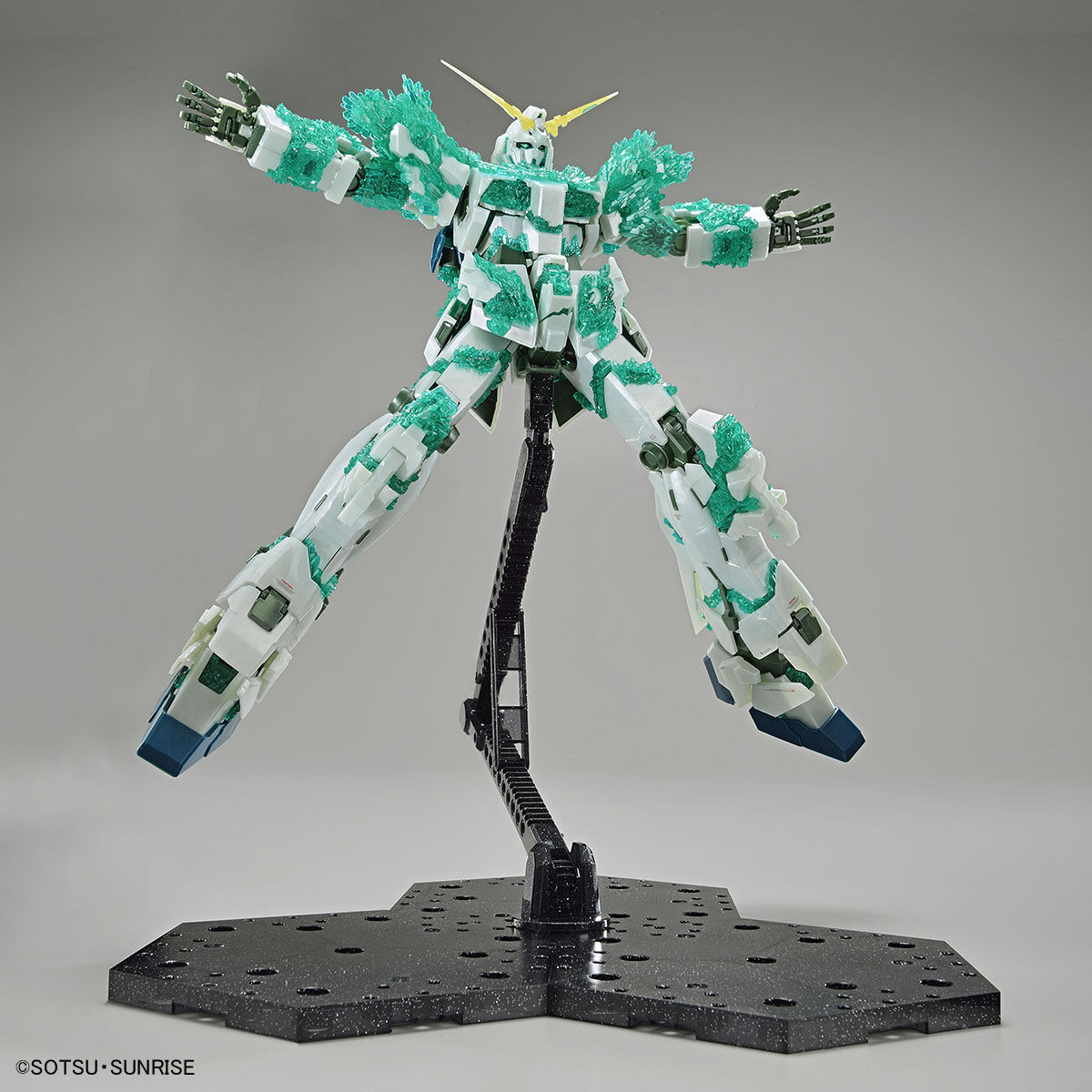 MG 1/100 ガンダムベース限定 ユニコーンガンダム(光の結晶体) − 商品