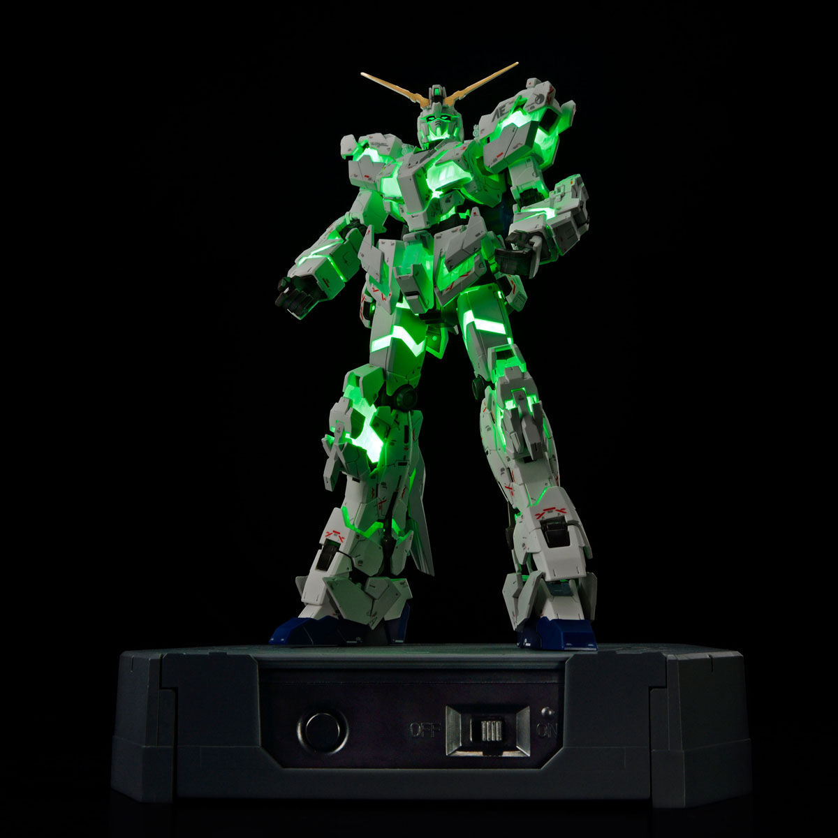 RG 1/144 ガンダムベース限定 RX-0 ユニコーンガンダム(デストロイ