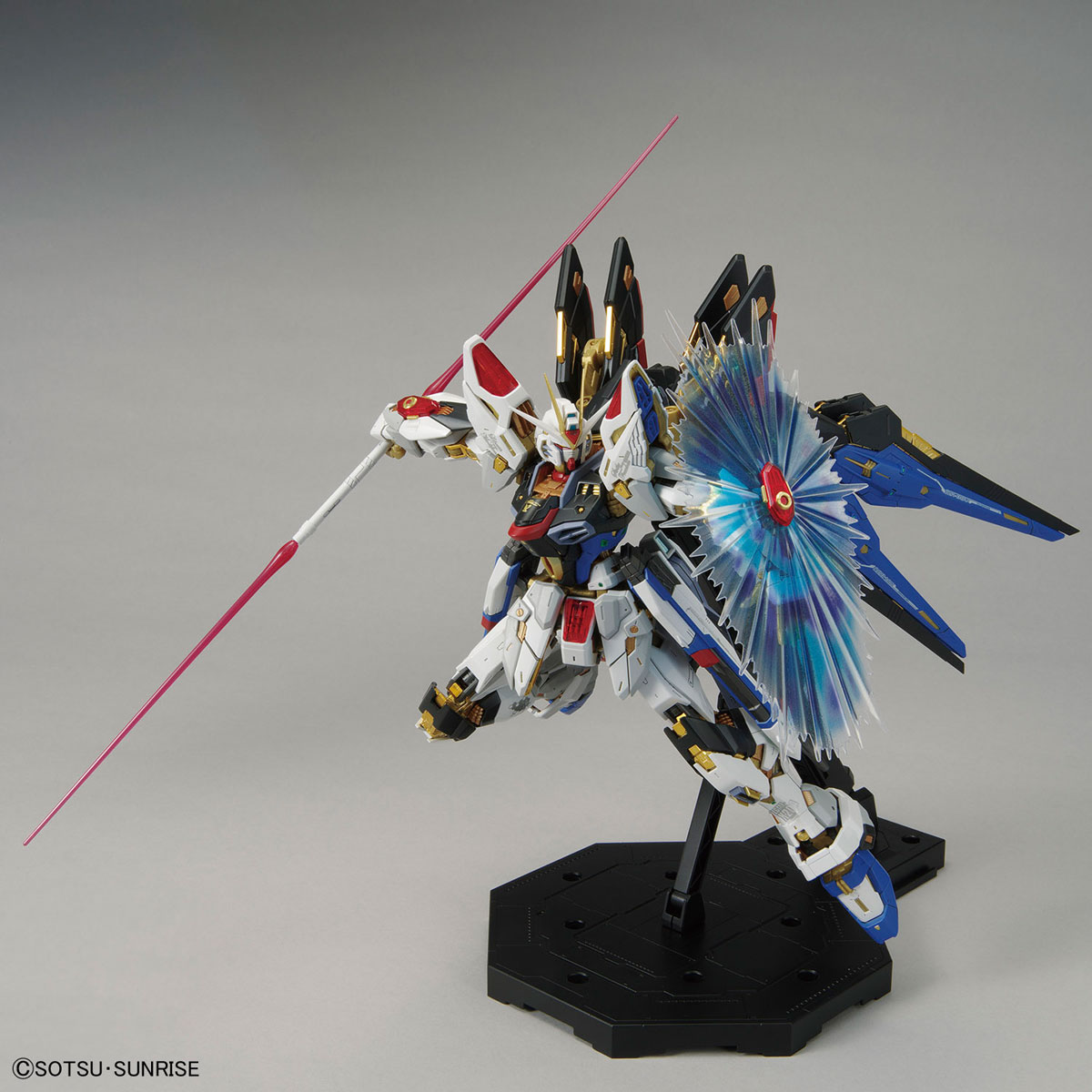 MGEX ストライクフリーダム ガンダム SEED ガンプラ 完成品